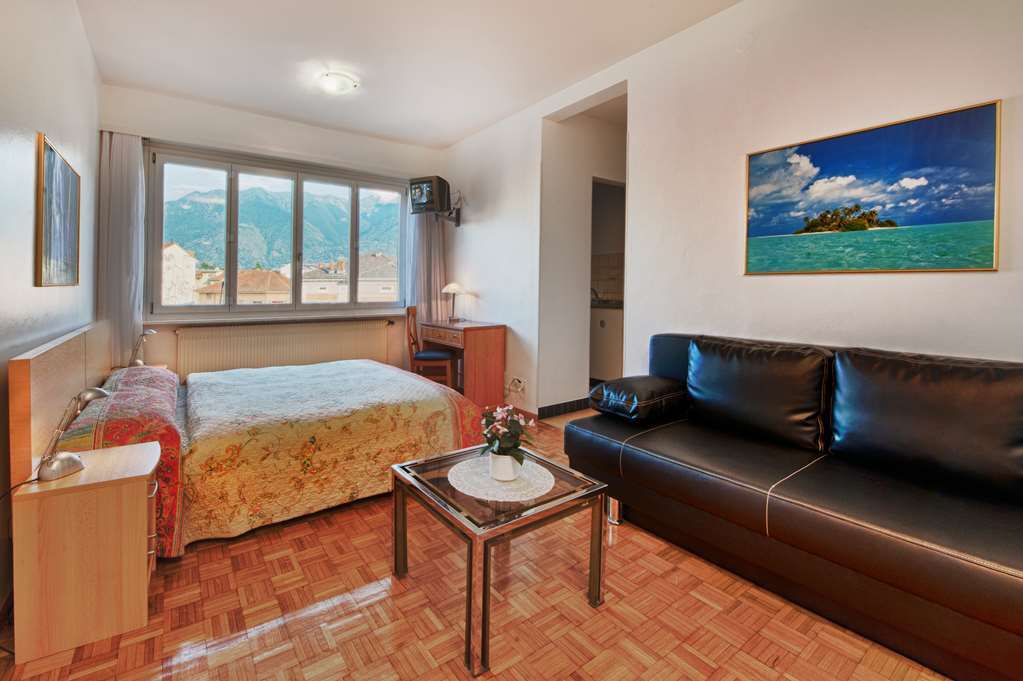 Residenze Dell'Angelo Hotel Locarno Room photo